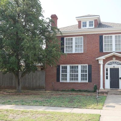 2101 17 Th St, Lubbock, TX 79401