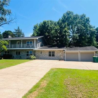 213 N Shore Dr, Russellville, AR 72802