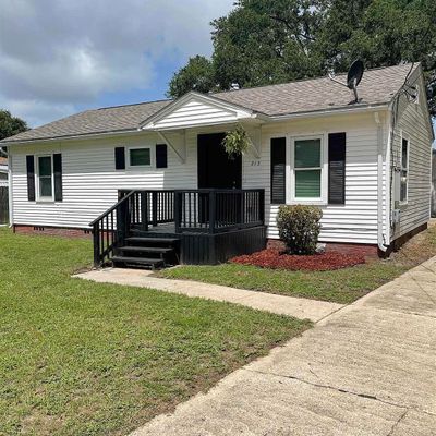 213 Nw Gilliland Rd, Pensacola, FL 32507