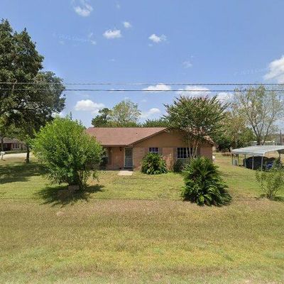 214 Koym St, East Bernard, TX 77435