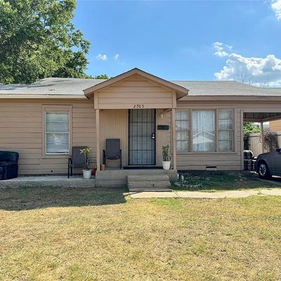 2705 Nw 34 Th St, Fort Worth, TX 76106