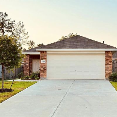 2921 Mallorca Dr, Conroe, TX 77301