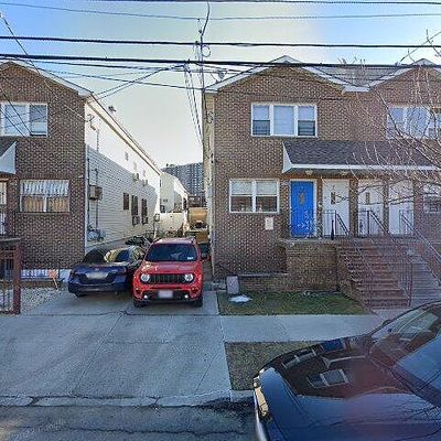 2922 Ely Ave, Bronx, NY 10469