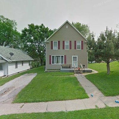 2943 Dupont St, Omaha, NE 68105