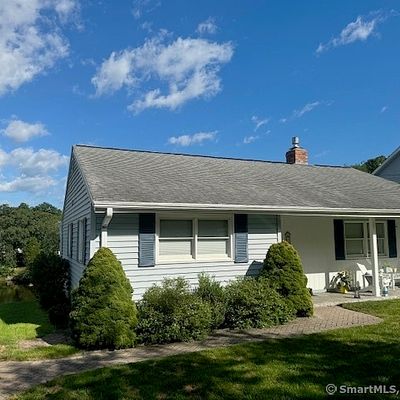 3 Summit Ave, East Lyme, CT 06333