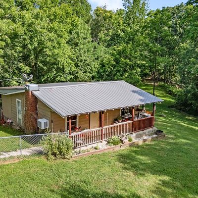 300 Poston Ridge Ln, Gainesboro, TN 38562