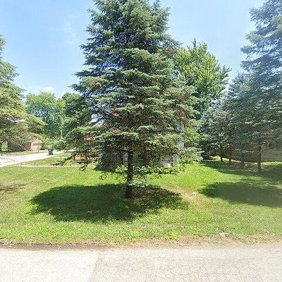 300 S Main St, Kennard, IN 47351