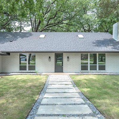 305 Bowie St, Edgewood, TX 75117