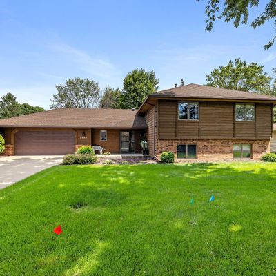 2483 Onyx Dr, Shakopee, MN 55379