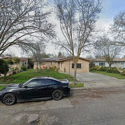 2526 Olive St, Dos Palos, CA 93620