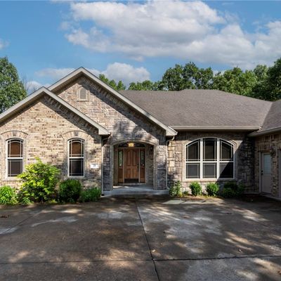 26 Taylor Dr, Bella Vista, AR 72714