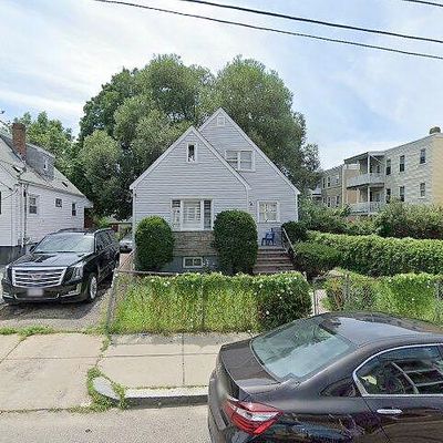 262 Fuller St, Dorchester Center, MA 02124