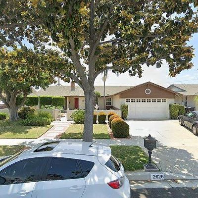 2626 E Maverick Ave, Anaheim, CA 92806