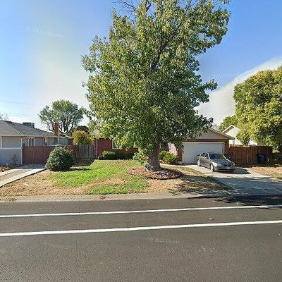 2652 Aramon Dr, Rancho Cordova, CA 95670