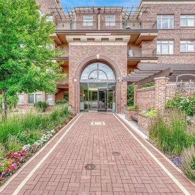 2700 E Cherry Creek South Dr #214, Denver, CO 80209