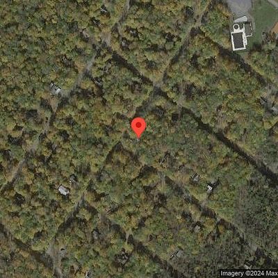 34 Minisink Dr, Pocono Lake, PA 18347