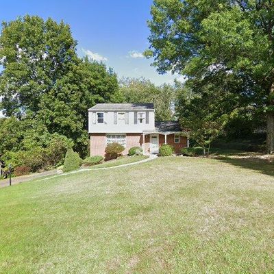 3482 Ivy Hill Ln, Finleyville, PA 15332