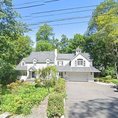 35 Kendrick Rd, Summit, NJ 07901