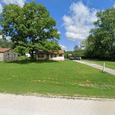 3601 Ellis Rd, Rockford, IL 61101