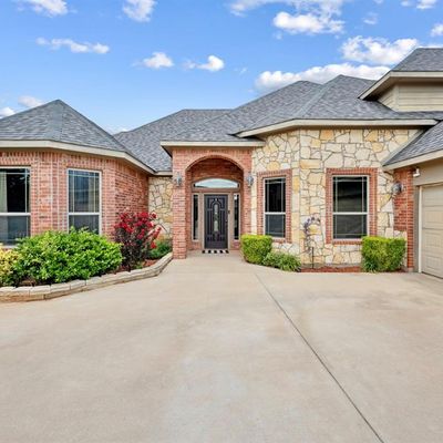 3826 Hill Country Dr, Abilene, TX 79606