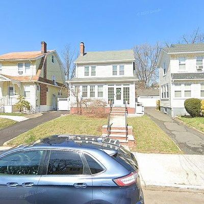 31 33 Eastern Pkwy, Newark, NJ 07106