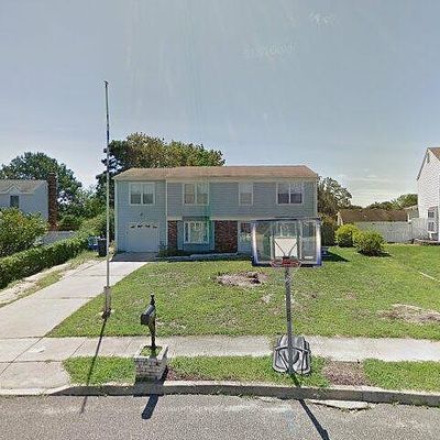 313 Teaberry Ct, Toms River, NJ 08753