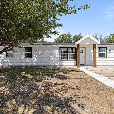 3301 Roberts Cut Off Rd, Fort Worth, TX 76114