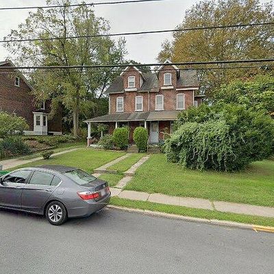 331 N 5 Th Ave, Royersford, PA 19468