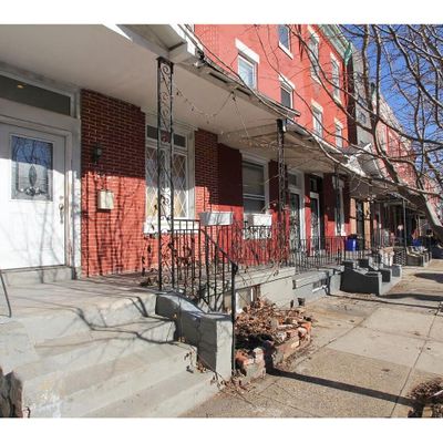 4149 Cambridge St, Philadelphia, PA 19104