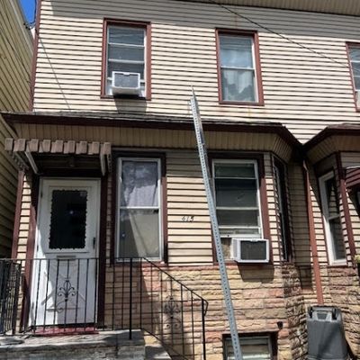 415 Lafayette St, Newark, NJ 07105