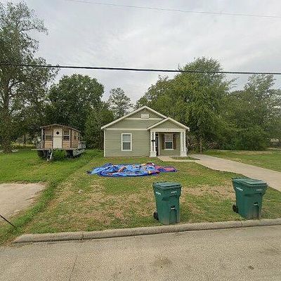 4150 Chaison St, Beaumont, TX 77705