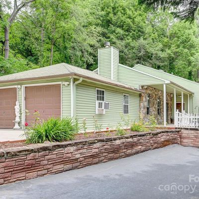 433 Lakey Gap Rd, Black Mountain, NC 28711