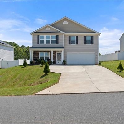 436 Ovada Ave, Lexington, NC 27295