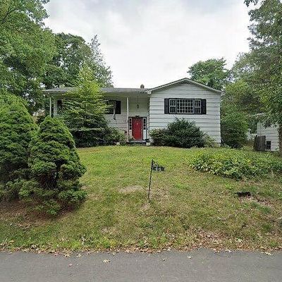 44 Miami St, West Haven, CT 06516