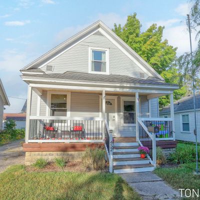 452 Harrison Ave, Holland, MI 49423