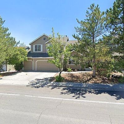 4553 Village Green Pkwy, Reno, NV 89519