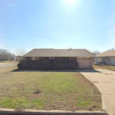 3902 Sw Hickory Ln, Lawton, OK 73505