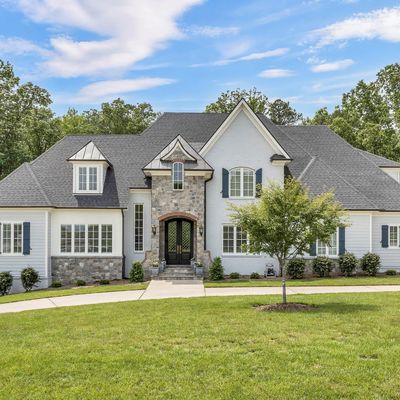 40 Park Meadow Ln, Youngsville, NC 27596