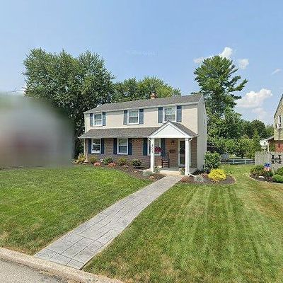 4008 N Warner Rd, Lafayette Hill, PA 19444