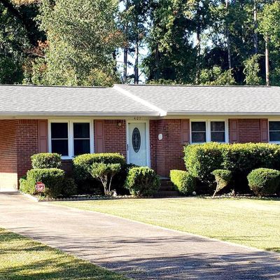 407 Taliaferro Dr, Hogansville, GA 30230