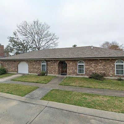 5219 Longfellow St, Metairie, LA 70006