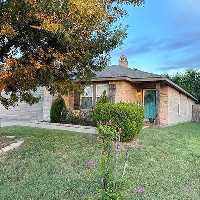 533 Magdalen Ave, Crowley, TX 76036