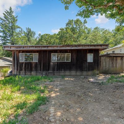 555 Redwood Ave, Willits, CA 95490