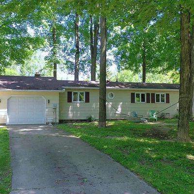 5762 Oak Orchard Rd, Abrams, WI 54101