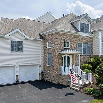 590 Quaker Ridge Ter, Easton, PA 18042