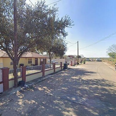 49 Sierra St, Rio Grande City, TX 78582