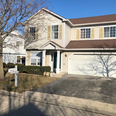 5 Dogwood Ct, Lake In The Hills, IL 60156