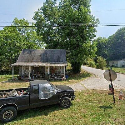 509 W Franklin St, Toccoa, GA 30577