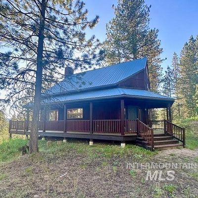 51 Ranch Cir, Cascade, ID 83611