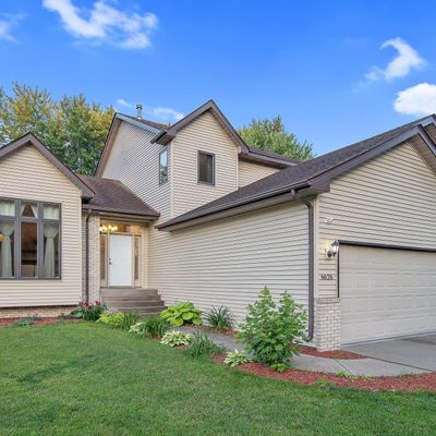 6626 Red Birch Ct, Circle Pines, MN 55014